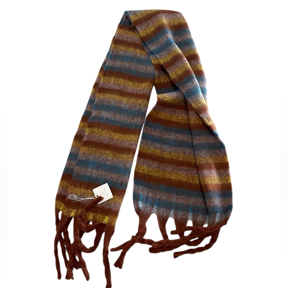 NWT - Oversized Cozy Long Winter Fringe Scarf boxFF